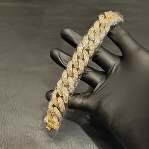 Brand New Gold 20mm 4 Row Cuban Bracelet 8 Inch (Fits 7.5–7.75) VVS1 Moissanite